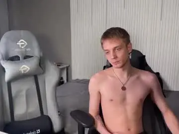 Chaturbate Nude Webcam of sky_hunter