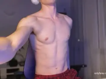 Chaturbate Live Sex Cam of hornytwunk01