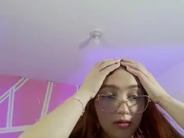 Chaturbate Live Porn of natasha_romanof18