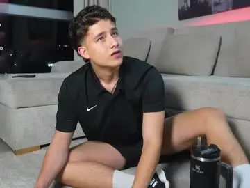 Chaturbate Adult Video Chat of theohawke_