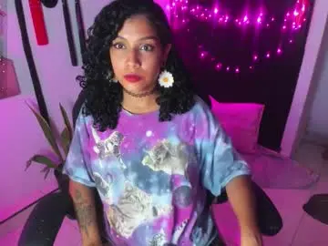 Chaturbate Live Sex Cam of freaky_lia