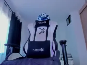 Chaturbate Sex Cam of jeyden_camilo