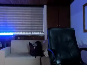 Chaturbate Best live sex cam show of lyssa_muller