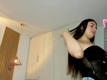 Chaturbate Adult Video Chat of mia_nevaeh