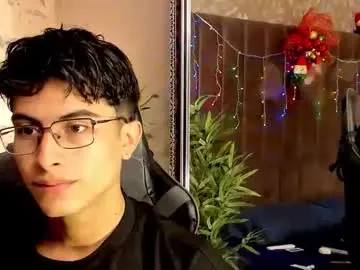 Chaturbate Live Sex of aaron_eze