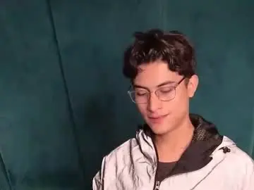 Chaturbate Live Porn of aaron_eze