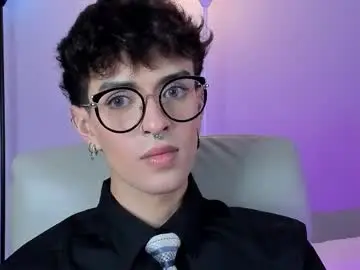 Chaturbate Best live sex cam show of erisleon