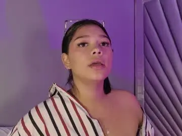 Chaturbate Live Sex Cam of hatsajones