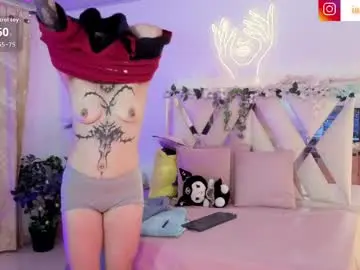 Chaturbate Adult Video Chat of hinna_tay