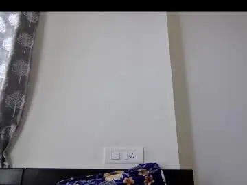 Chaturbate Free Porn Cam of jennydolphin