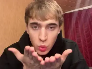 Chaturbate Watch Live Sex Cams of kevin_martin8