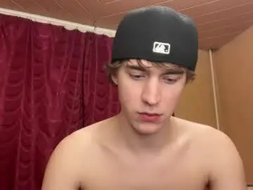 Chaturbate Live Sex Cam of kevin_martin8