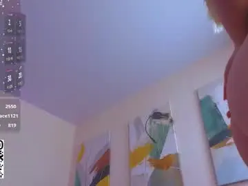 Chaturbate Best live sex cam show of oliviabr0wn
