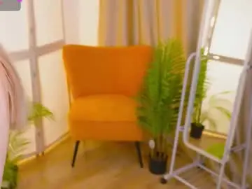 Chaturbate Adult Video Chat of oliviabr0wn