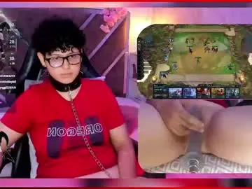 Chaturbate Nude Webcam of luke_bear