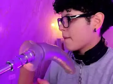 Chaturbate Free Live Porn of luke_bear