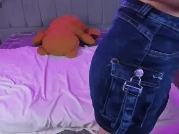 Chaturbate Sex Cam of maddy_bennet