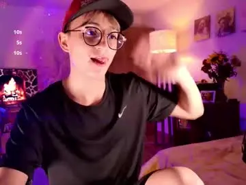 Chaturbate Free Live Porn of mr_evan1