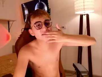 Chaturbate Sex Chat of mr_evan1