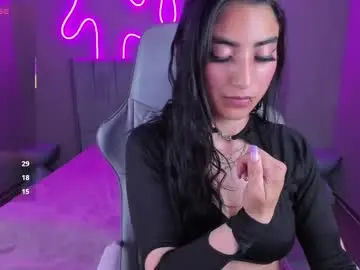 Chaturbate Live Porn of emma_lirys