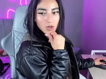 Chaturbate Live Porn of emma_lirys