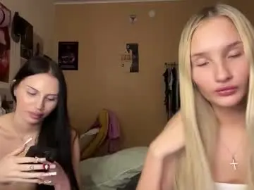 Chaturbate Best live sex cam show of lustytwins