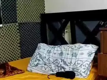 Chaturbate Live Sex of cezar46