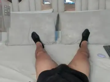 Chaturbate Sex Cam of 1m_valery