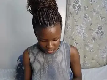 Chaturbate Live Sex Cam of malia_latifa