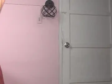 Chaturbate Sex Chat of yahaira_26