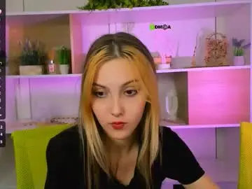 Chaturbate Nude Webcam of luna_tin