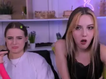Chaturbate Live Sex of luna_tin