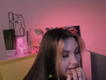 Chaturbate Watch Live Sex Cams of luna_tin