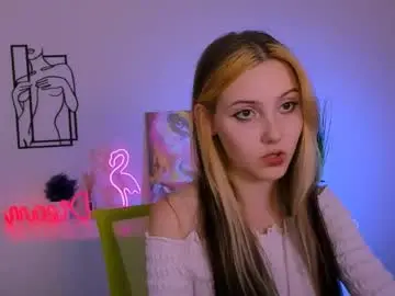 Chaturbate Best live sex cam show of luna_tin