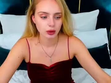 Chaturbate Watch Live Sex Cams of tinakit