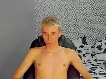 Chaturbate Free Porn Cam of vibemygirl