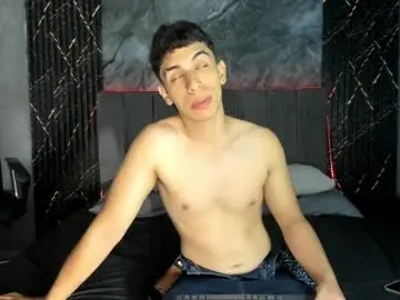 Chaturbate Sex Cam of hot_summer_boy