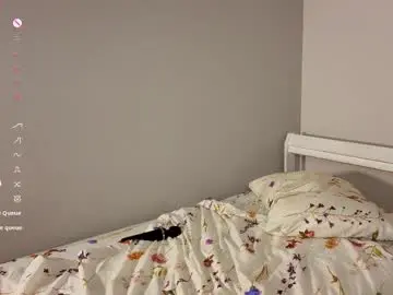 Chaturbate Best Webcam of lil_redshine