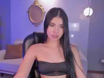 Chaturbate Free Live Porn of mialaurence_