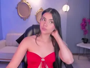 Chaturbate Nude Webcam of mialaurence_