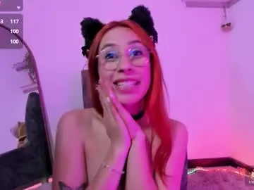 Chaturbate Live Sex Cam of victoriia_ross