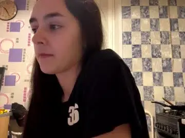 Chaturbate Free Porn Cam of evelynnbidon