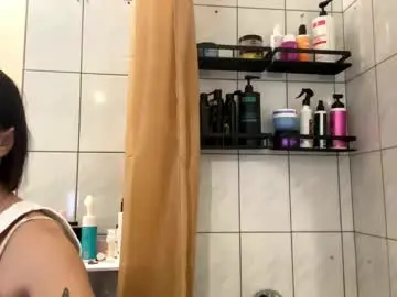 Chaturbate Live Porn of evelynnbidon