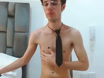 Chaturbate Watch Live Sex Cams of viktornoir