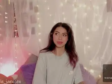 Chaturbate Nude Webcam of natalie_jaensen