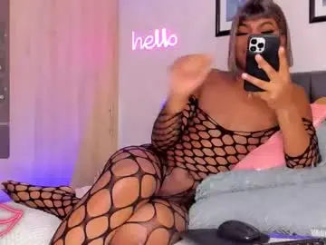 Chaturbate Live Sex Cam of tayssa_maravilh