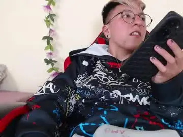 Chaturbate Free Live Porn of boy_trans