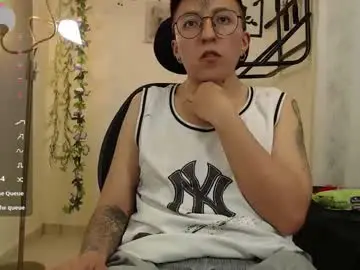 Chaturbate Watch Live Sex Cams of boy_trans