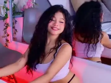 Chaturbate Live Sex Cam of celine_lee