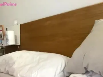 Chaturbate Live Porn of kikibae2